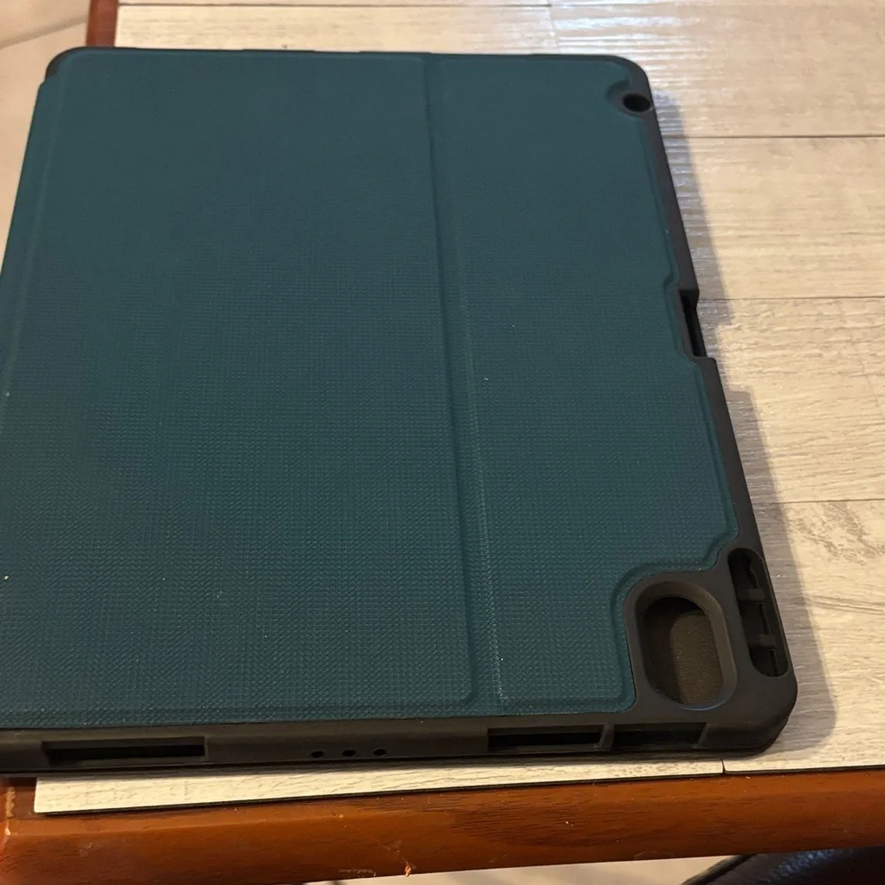 Protective Blue Tablet Case - Compatible Tablet Cover 10.9